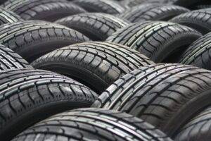 car tyres 63928 960 720 300x200 - Dæk Amager