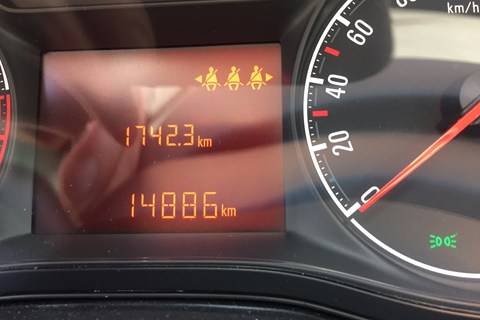 c3 - Opel Corsa 1,4 Enjoy 5d