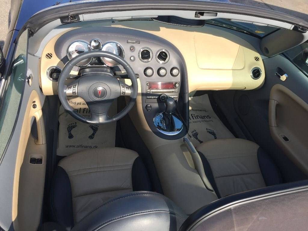 p10 - Pontiac Solstice 2,4 Roadster 2d